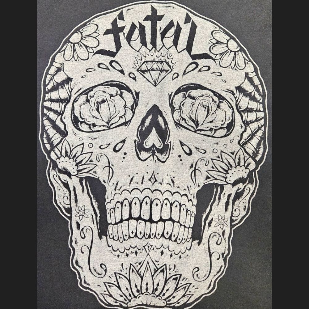 FATAL Women's NEW V- Neck Skull Rose Lace Sexy Tee. - Picture 6 of 12